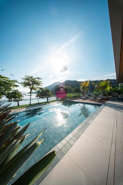 Cobertura, 3 quartos, 253 m² - Foto 2