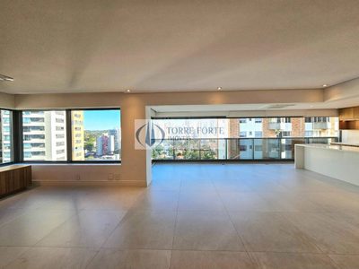 Apartamento, 3 quartos, 192 m² - Foto 4