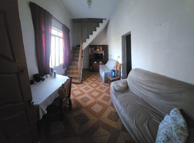 Casa, 6 quartos, 132 m² - Foto 1