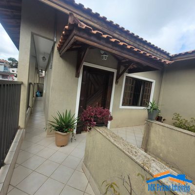 Casa, 3 quartos, 170 m² - Foto 1