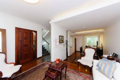 Casa, 4 quartos, 303 m² - Foto 1