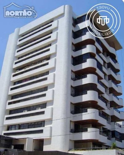 Casa, 7 quartos, 205 m² - Foto 2