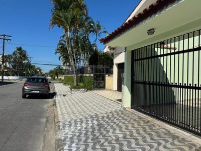 Casa, 4 quartos, 190 m² - Foto 2