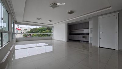 Apartamento, 3 quartos, 130 m² - Foto 2