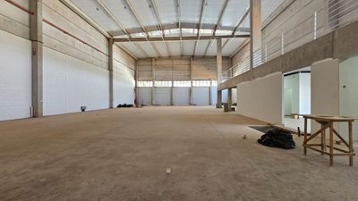Loja-Salão, 850 m² - Foto 1