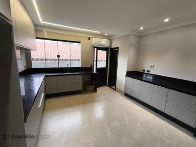Casa, 4 quartos, 412 m² - Foto 3