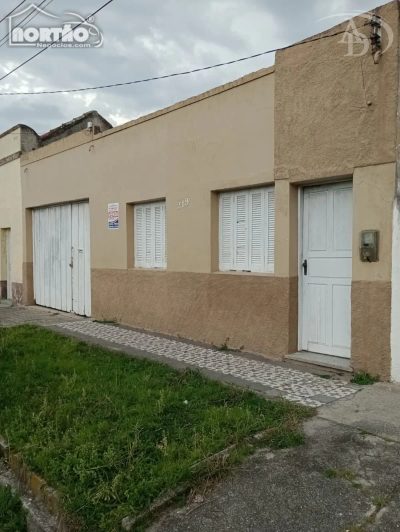 Casa, 5 quartos, 220 m² - Foto 3