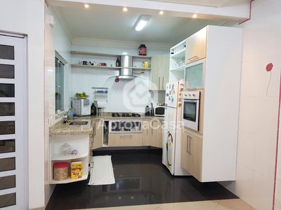 Casa, 4 quartos, 200 m² - Foto 3