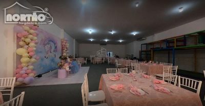 Casa, 470 m² - Foto 1