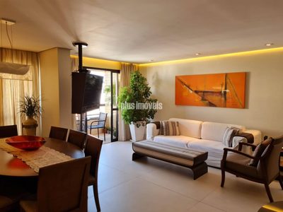 Apartamento, 3 quartos, 216 m² - Foto 2