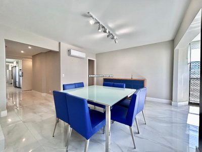 Cobertura, 3 quartos, 291 m² - Foto 2
