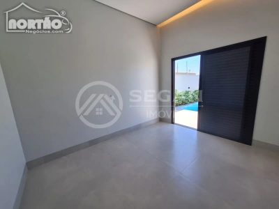 Casa, 1 quarto, 203 m² - Foto 4