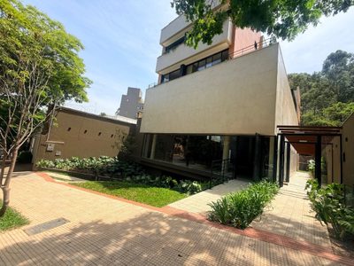 Cobertura, 3 quartos, 205 m² - Foto 1