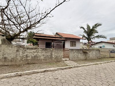 Casa, 2 quartos, 65 m² - Foto 1