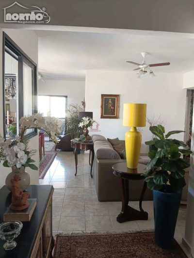 Casa, 4 quartos, 185 m² - Foto 5