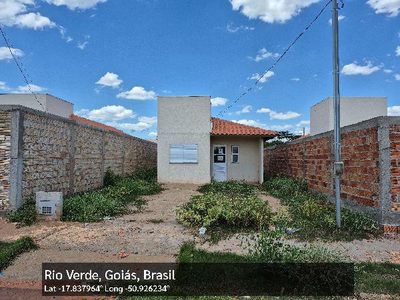 Casa, 2 quartos, 180 m² - Foto 1