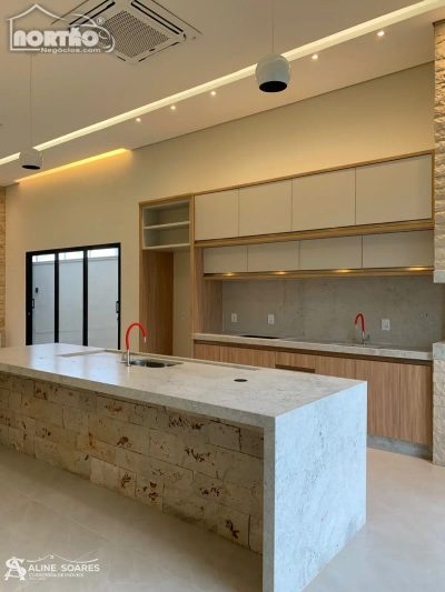 Casa, 4 quartos, 157 m² - Foto 4