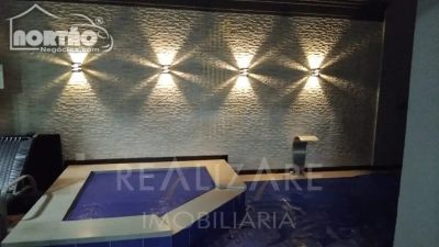 Casa, 1 quarto, 215 m² - Foto 2