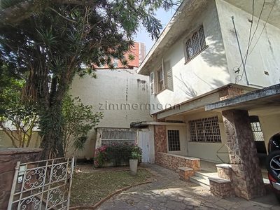 Casa, 3 quartos, 240 m² - Foto 1