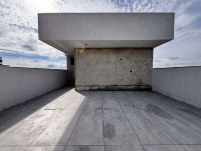 Cobertura, 3 quartos, 135 m² - Foto 2