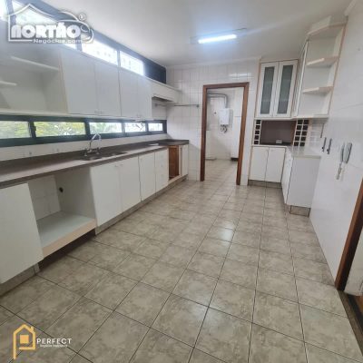 Casa, 4 quartos, 178 m² - Foto 4