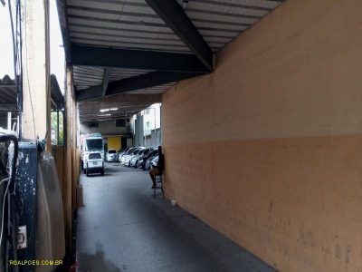 Depósito-Galpão, 715 m² - Foto 1