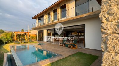 Casa, 3 quartos, 370 m² - Foto 1