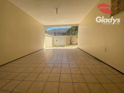 Casa, 3 quartos, 260 m² - Foto 2
