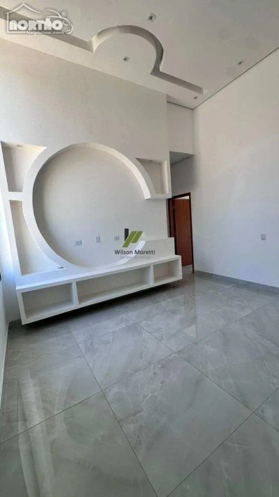 Casa, 5 quartos, 236 m² - Foto 4
