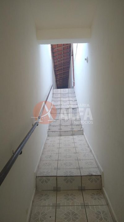 Casa, 3 quartos, 250 m² - Foto 4