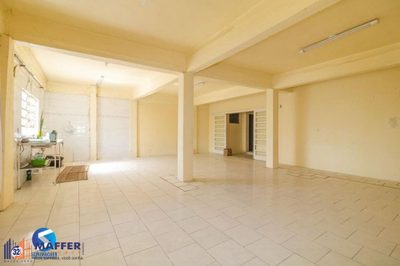 Casa, 5 quartos, 336 m² - Foto 4