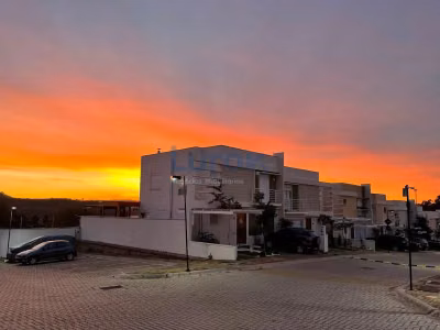 Casa, 4 quartos, 190 m² - Foto 1