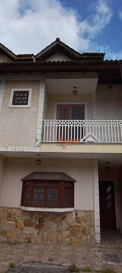 Sobrado, 4 quartos, 160 m² - Foto 1