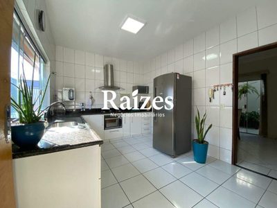Casa, 3 quartos, 147 m² - Foto 3