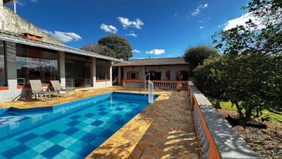 Casa, 3 quartos, 330 m² - Foto 1