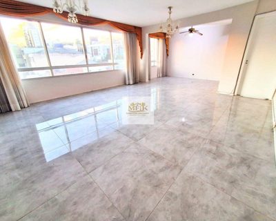 Apartamento, 3 quartos, 140 m² - Foto 2