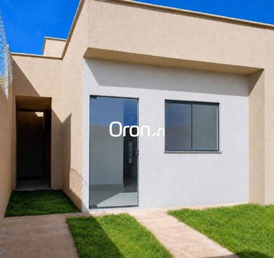 Casa, 2 quartos, 62 m² - Foto 1