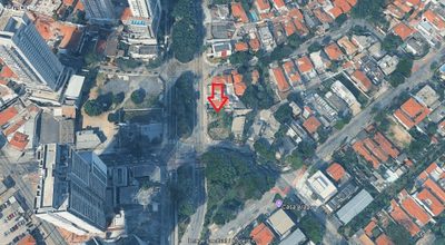 Loteamento e Condomínio, 609 m² - Foto 2