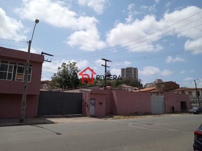 Prédio Inteiro, 2500 m² - Foto 1
