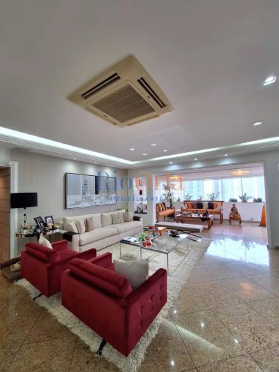Apartamento, 3 quartos, 230 m² - Foto 2