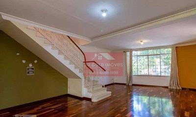 Sobrado, 4 quartos, 180 m² - Foto 1