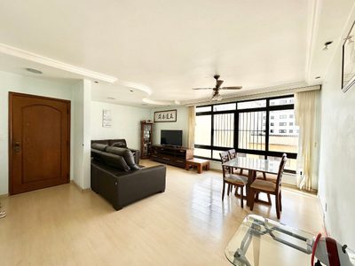 Apartamento, 3 quartos, 135 m² - Foto 1