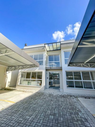 Cobertura, 3 quartos, 194 m² - Foto 4