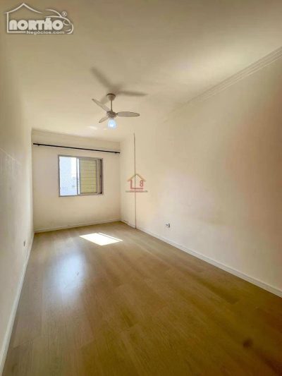 Casa, 2 quartos, 49 m² - Foto 3
