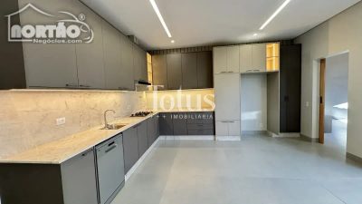 Casa, 3 quartos, 141 m² - Foto 5