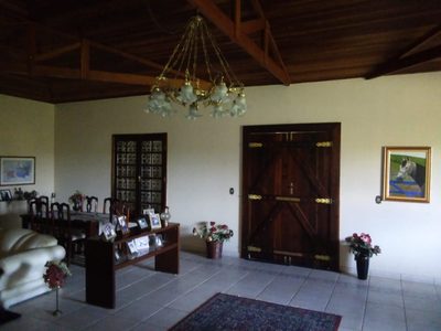 Sítio, 5 quartos, 200 m² - Foto 3