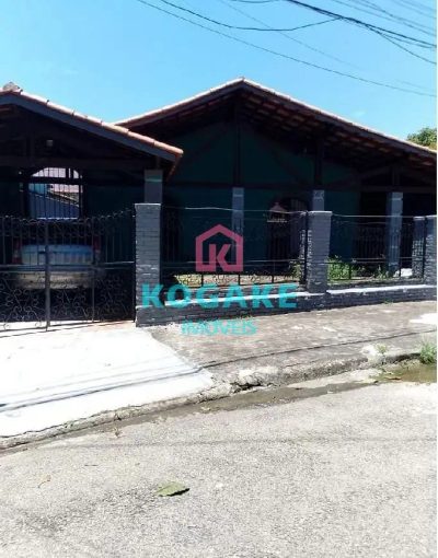 Casa, 4 quartos, 294 m² - Foto 1