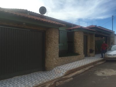 Casa, 6 quartos, 200 m² - Foto 2
