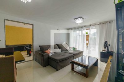 Casa, 4 quartos, 215 m² - Foto 3