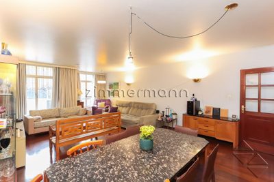 Casa, 3 quartos, 256 m² - Foto 1
